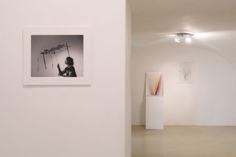 Kazuko Miyamoto, Dancing around the entrance to the cellar. Courtesy Galleria Bonomo Roma, Installation view