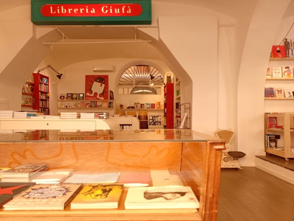 Dopo oltre 20 anni raddoppia gli spazi la libreria Giufà anima del quartiere San Lorenzo a Roma