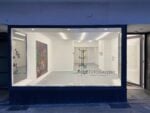 A Düsseldorf e Colonia aprono 50 gallerie in simultanea per un weekend (una italiana diventa studio d’artista)
