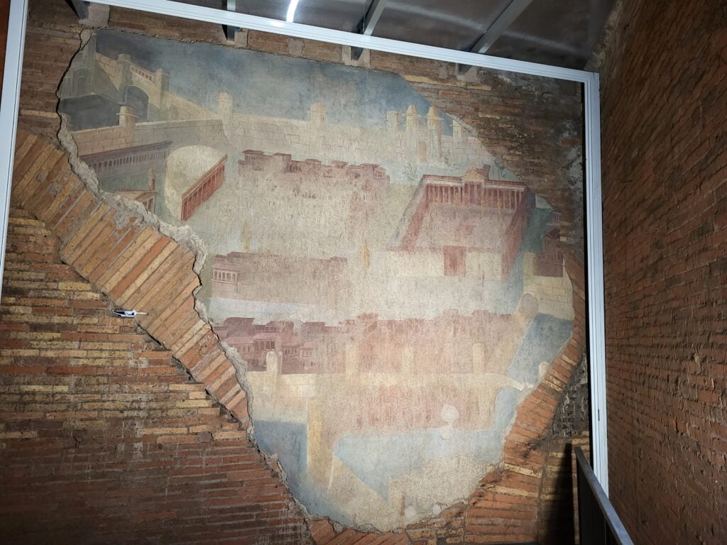 L'affresco con la Citt&agrave; Dipinta. Photo Livia Montagnoli