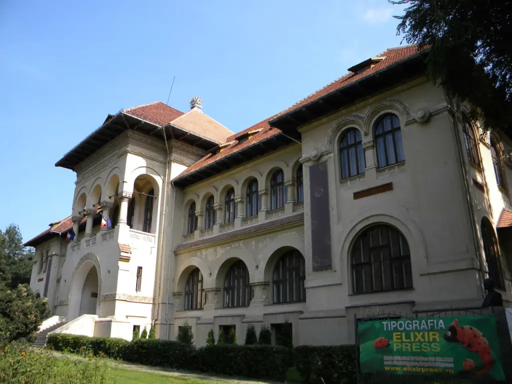 Tre musei e una strada da trasformare: Bucarest sta provando a costruire un nuovo distretto culturale