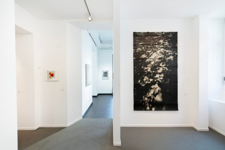 La mostra di Stefano Arienti e Marco Mazzucconi "One art, please!" a Lugano. Courtesy of Primo Marella Gallery