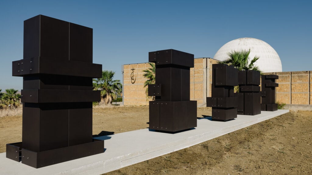 Pietro Fortuna, Folds. Installation view, Gibellina, 2026