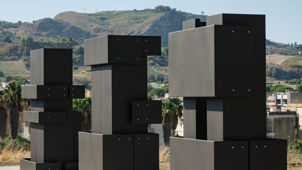 Pietro Fortuna, Folds. Installation view, Gibellina, 2026