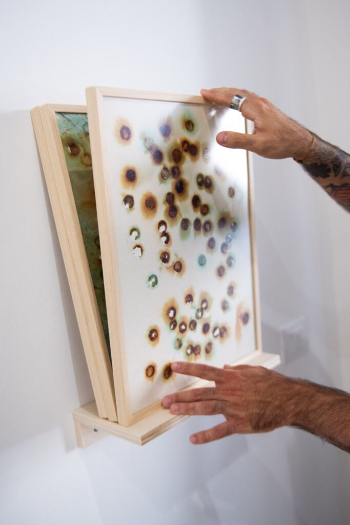 Piotr Hanzelewicz, Heavy Matter. Anatomia del denaro, FIUTO Art Space, Ripatransone, foto Lorenzo Gonnelli