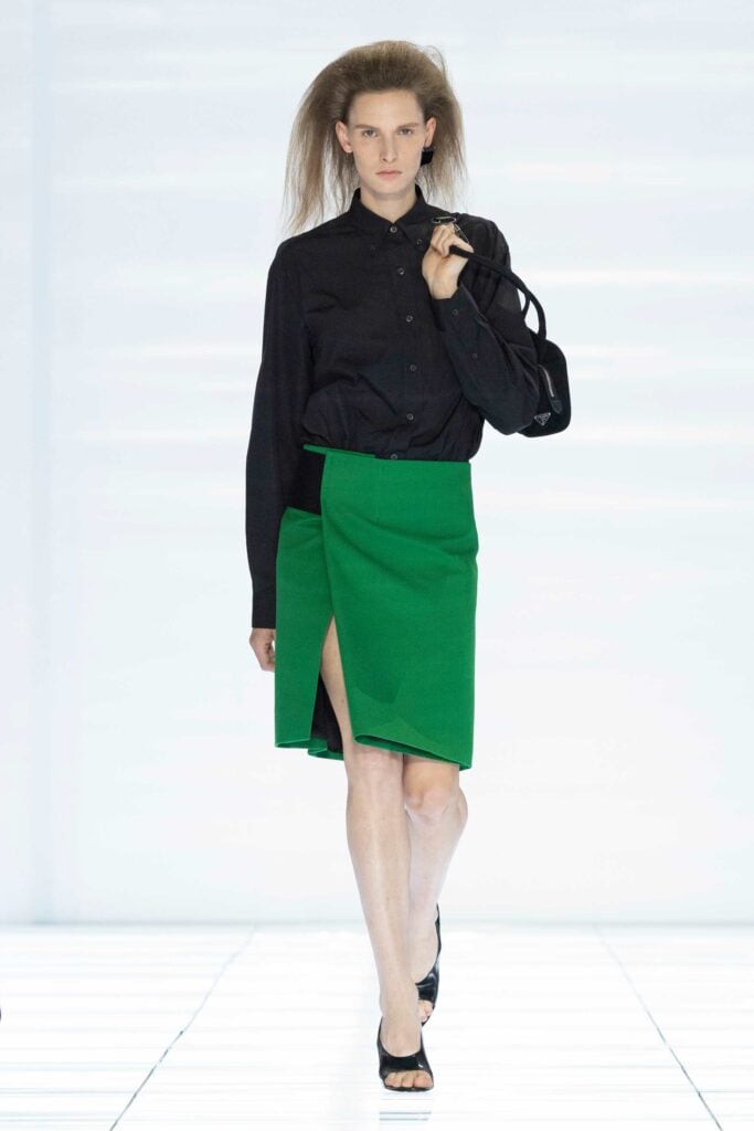 Le gonne di Prada alla sfilata della Milano Fashion Week primavera estate 2027