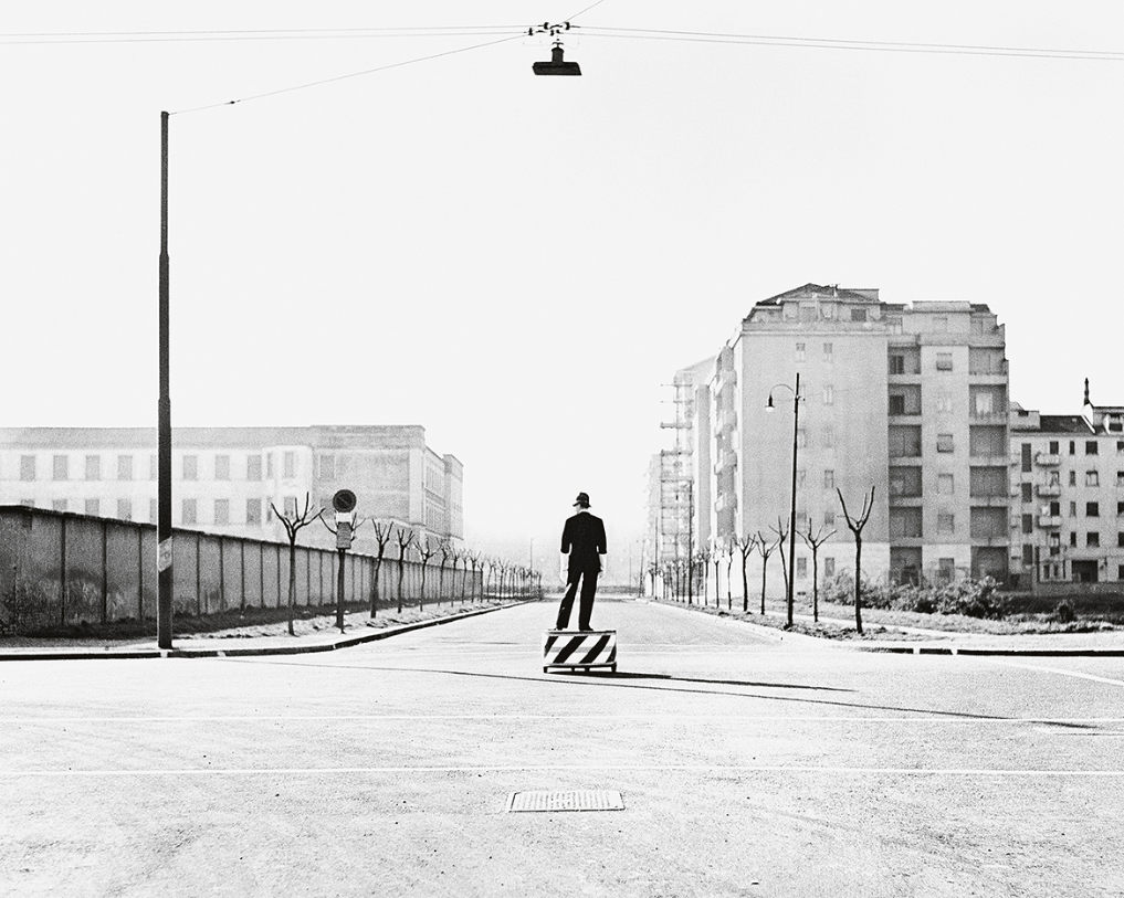 Nino Migliori, Milano, 1954. Credits Fondazione Nino Migliori