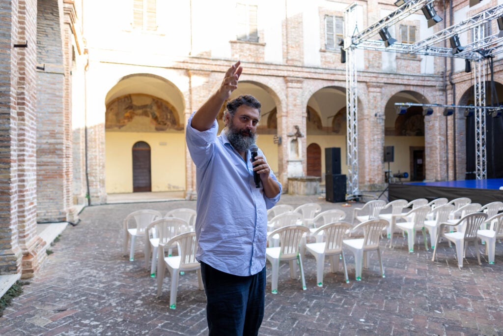 Intervista sul futuro del teatro a Leonardo Lidi (appena diventato vicedirettore dello Stabile di Torino)