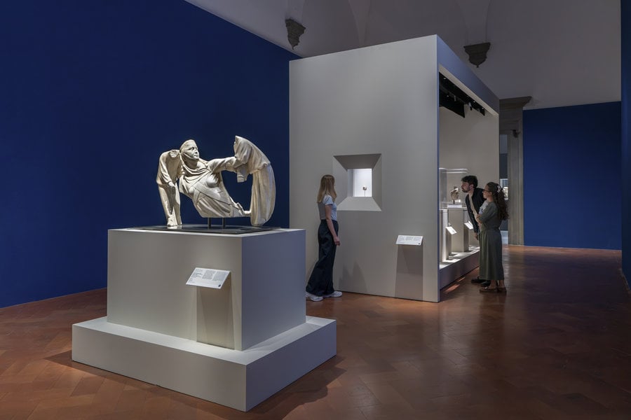 Broken, Il potere del Frammento, Palazzo Strozzi. &copy; photo: Ela Bialkowska OKNO Studio