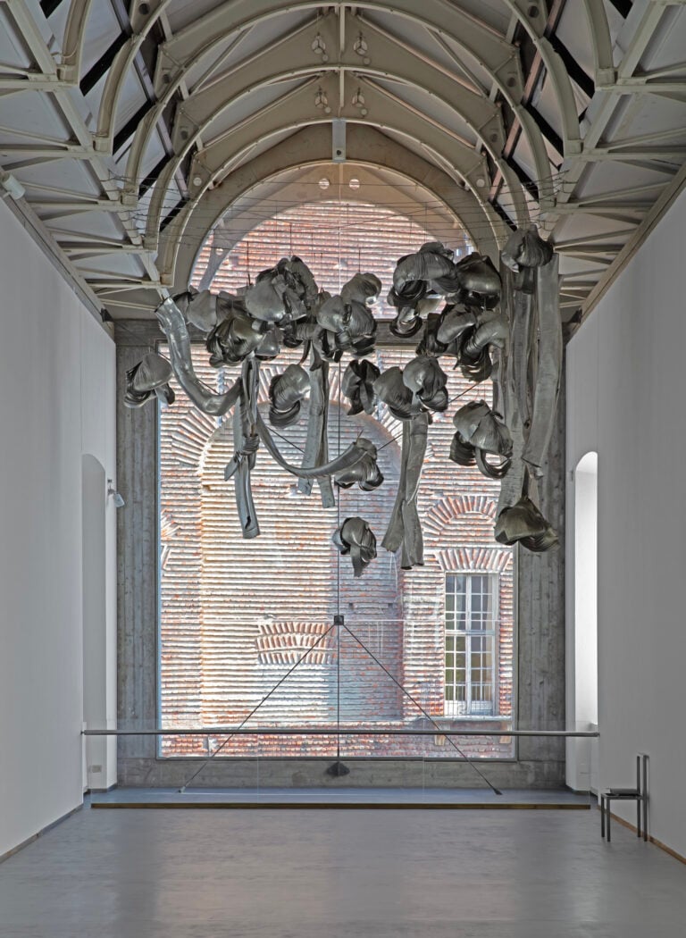 Installation view Castello di Rivoli, Marisa Merz. La danza delle ore. Ph Sebastiano Pellion di Persano