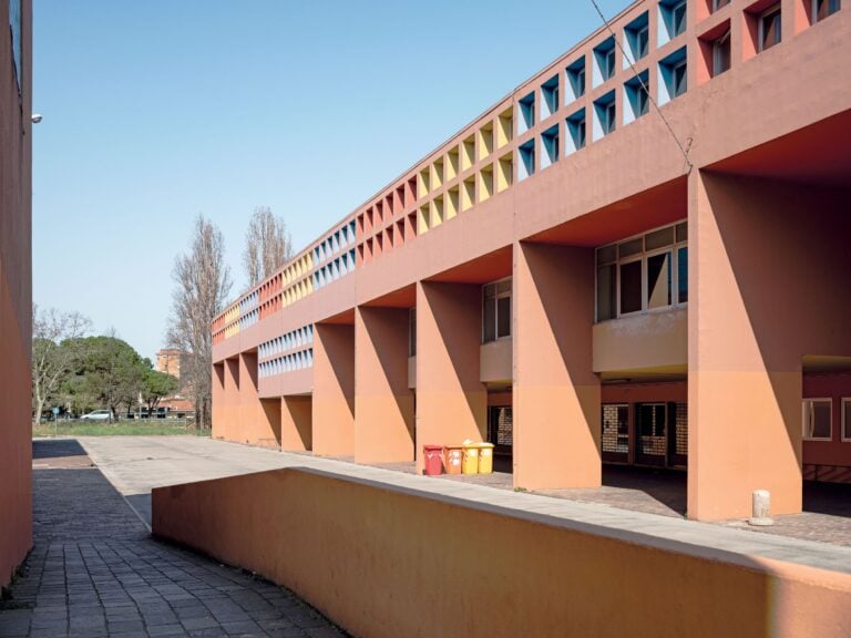 A Pesaro una mostra riapre la questione del welfare urbano. La lezione dell&rsquo;architetto Carlo Aymonino
