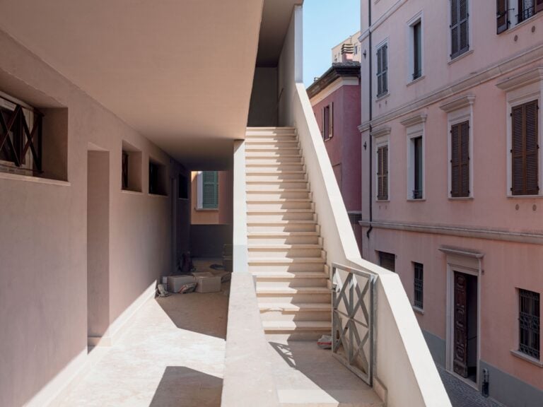 A Pesaro una mostra riapre la questione del welfare urbano. La lezione dell&rsquo;architetto Carlo Aymonino