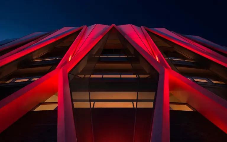 A Milano il nuovo stadio di San Siro sar&agrave; disegnato da Norman Foster e David Manica (le polemiche non demordono)