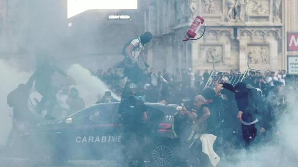 Conflitto come performance: non possiamo leggere le proteste di Milano con le categorie del passato