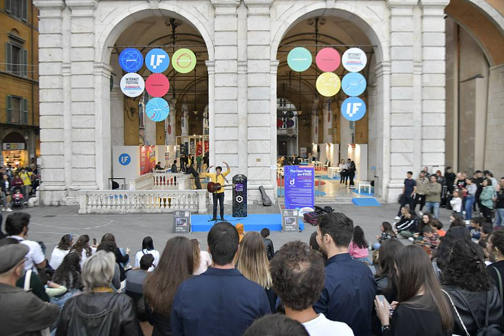 A Pisa torna l’Internet Festival: è tempo di un dialogo nuovo tra arte e tecnologia