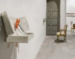 Benni Bosetto, The Ballad of the Blue Kind, 2026, veduta della mostra, IED ex-teatro dell'Oriuolo, Firenze