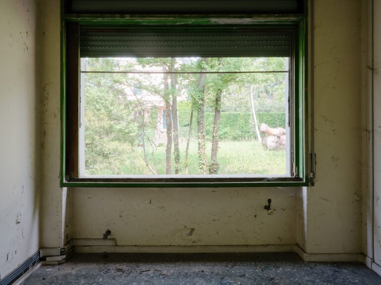 Nel cantiere di 155 Tradate, all'interno dell'edificio razionalista progettato dall'architetto E. A. Griffini. Photo Francesca Iovene
