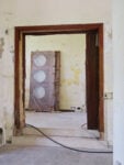 Nel cantiere di 155 Tradate, all'interno dell'edificio razionalista progettato dall'architetto E. A. Griffini. Photo Francesca Iovene