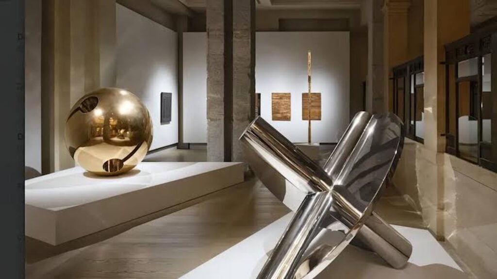 Arnaldo Pomodoro, Una vita, installation view at Gallerie d'Italia, Milano, 2026. Photo Agostino Osio. Courtesy Gallerie d'Italia