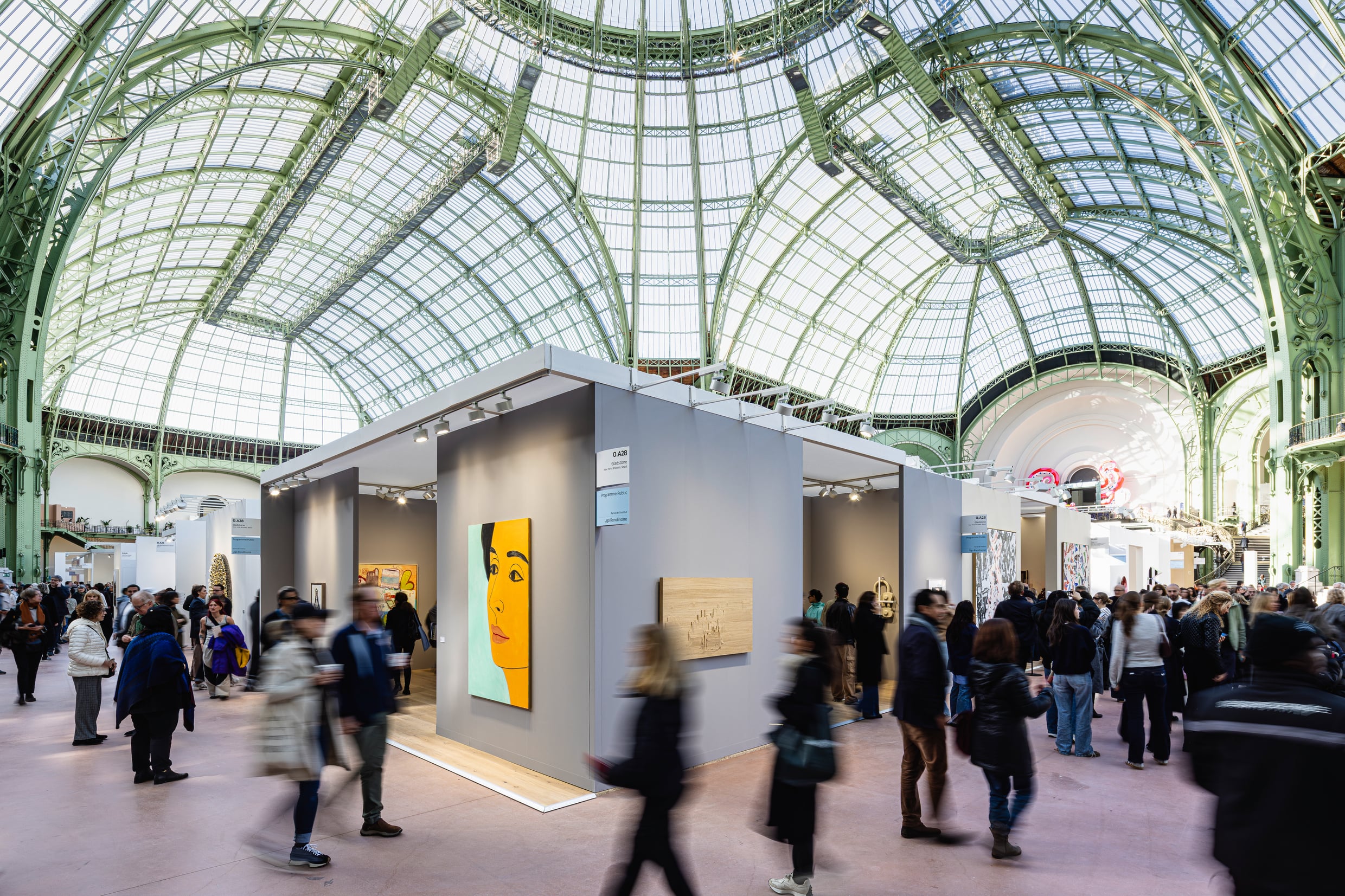 https://www.artribune.com/wp-content/uploads/2026/10/art-basel-paris-al-grand-palais-courtesy-art-basel.jpg