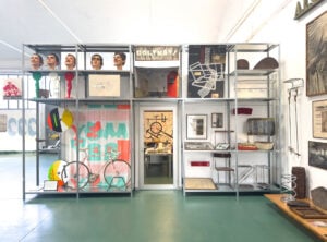 La storia del design e quella dell’industria si intrecciano nel nuovo archivio di Antonio Colombo a Milano