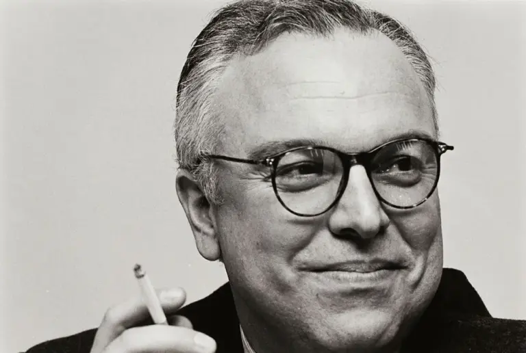 È morto Denys Zacharopoulos. Aveva curato una edizione di Documenta a Kassel 