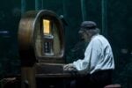 La Ballad Opera di Vinicio Capossela che porta in scena l’urgenza di rimanere umani. La recensione 