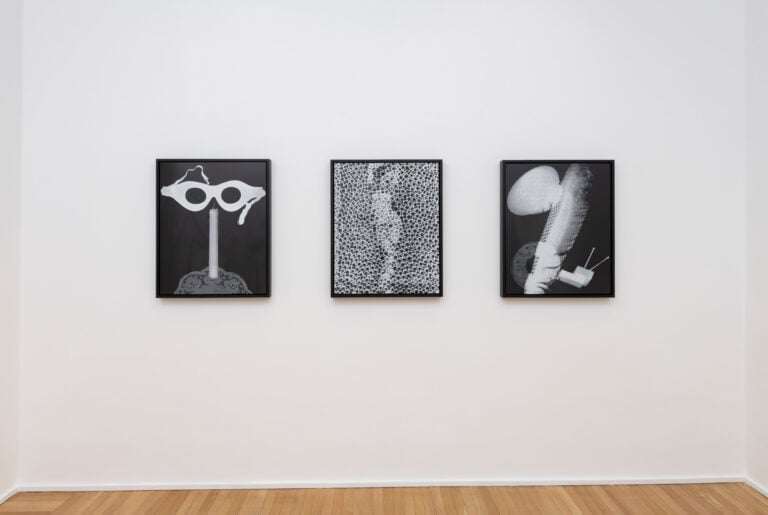Hank Willis Thomas & Man Ray, Tomorrow I Shall Contradict Myself, 2026, vedute della mostra, GALLERIA CONTINUA, Roma. Foto: Giorgio Benni