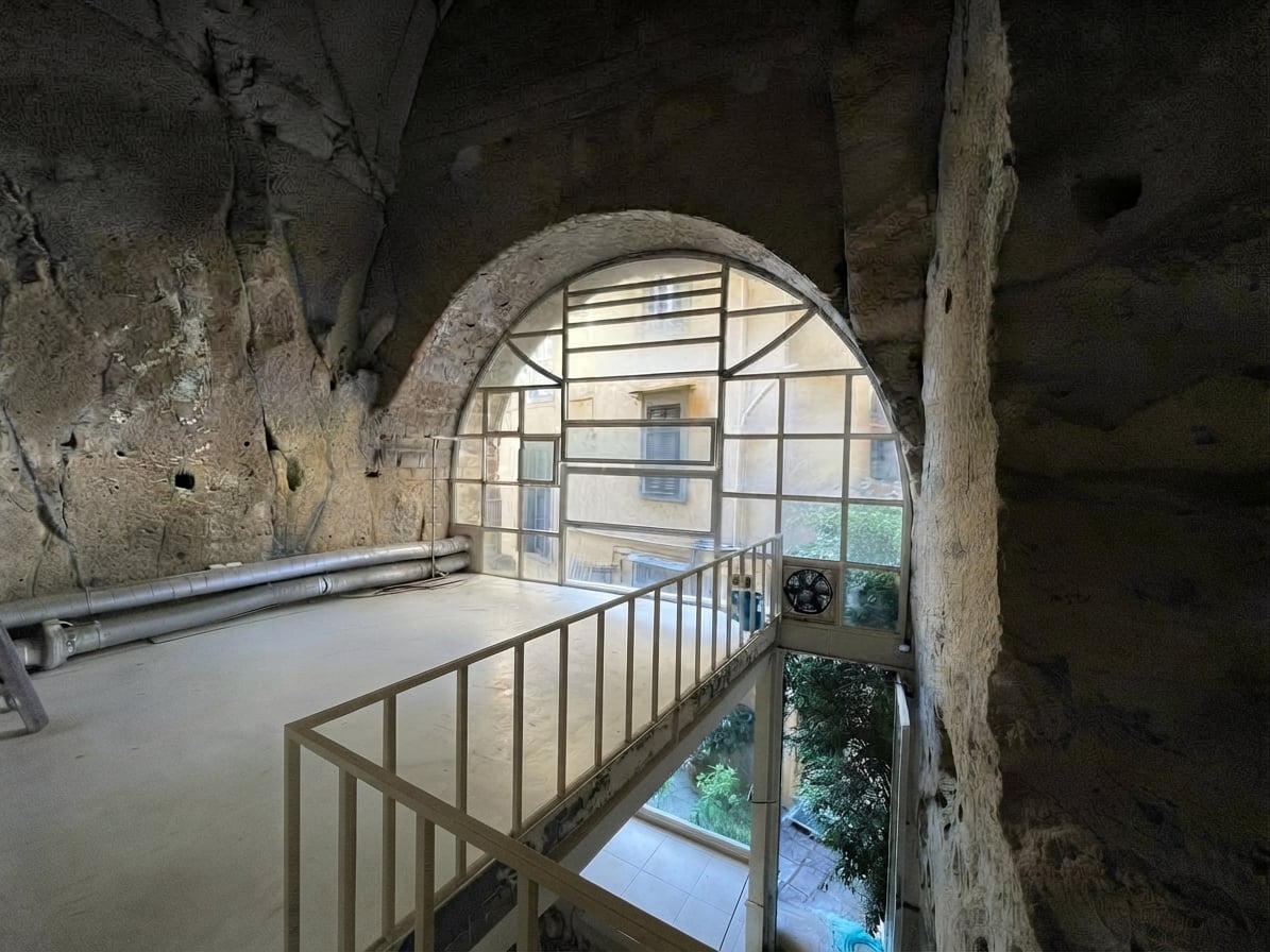 Вид на Wschód Gallery в Неаполе