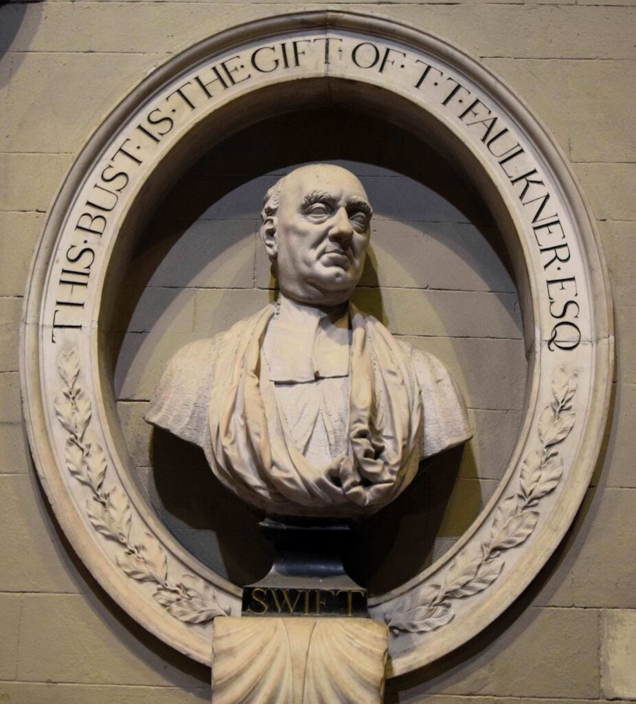 Il busto di Jonathan Swift nella Cattedrale di San Patrizio a Dublino. Crediti Tourism Ireland