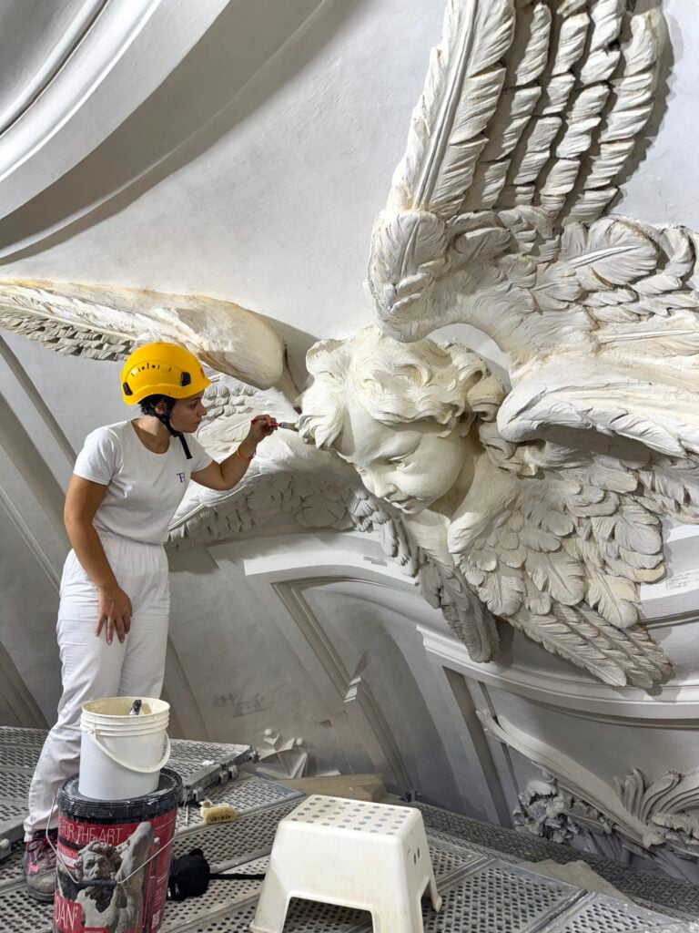Il restauro degli angeli che coronano le costolature della cupola di Sant'Ivo alla Sapienza. Photo Soprintendenza Speciale di Roma