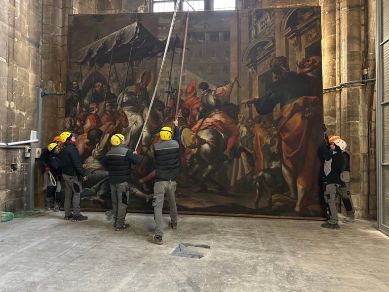 Il Duomo di Milano restaura&nbsp;i Quadroni di San Carlo. Siamo stati in cantiere: il reportage