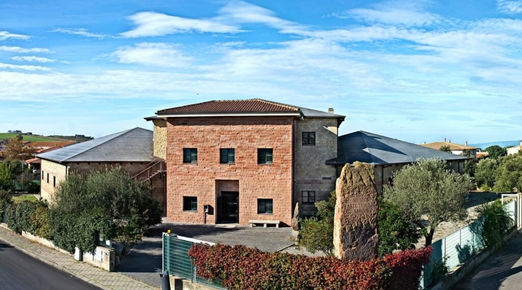 MURATS Il Museo dell'Arte Tessile Sarda a Samugheo