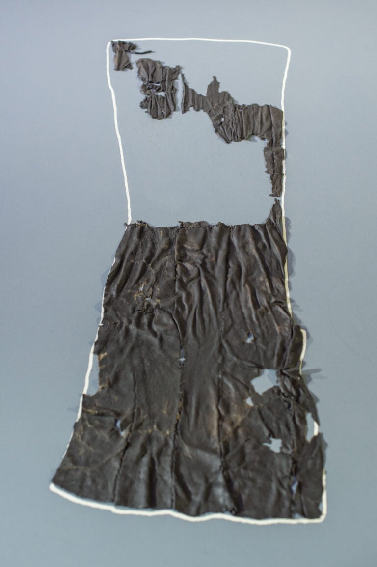 &Ouml;tzi, l&rsquo;uomo del ghiaccio, Perizoma in pelle di pecora &copy;www.wisthaler.com