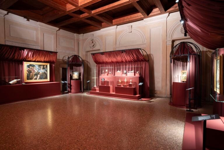 Inventare la natura, Leonardo, Arcimboldo, Caravaggio a Palazzo Te, Mantova, Installation view, Foto di Gian Maria Pontiroli
