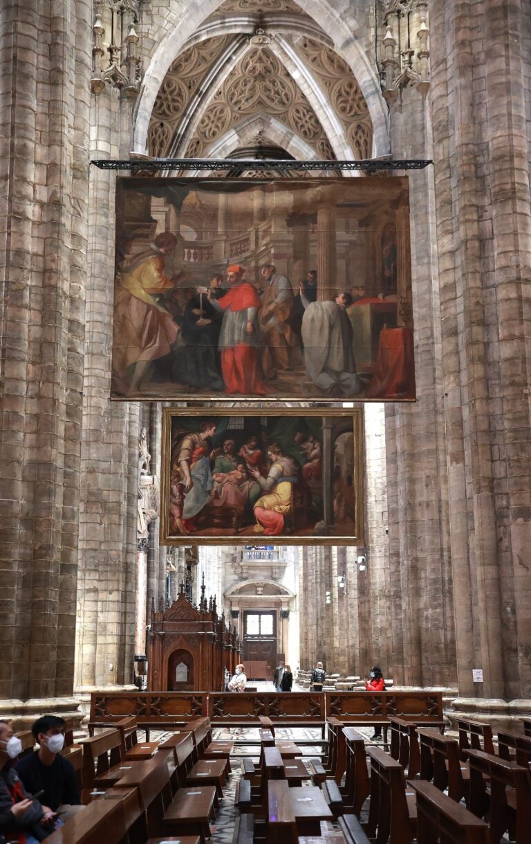 Il Duomo di Milano restaura&nbsp;i Quadroni di San Carlo. Siamo stati in cantiere: il reportage