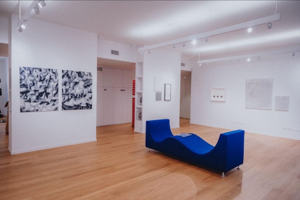 Sta per aprire una nuova galleria d’arte a Torino. Sarà uno spazio dedicato al dialogo tra generazioni di artisti