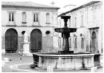 Gianni Berengo Gardin - L’Aquila prima e dopo