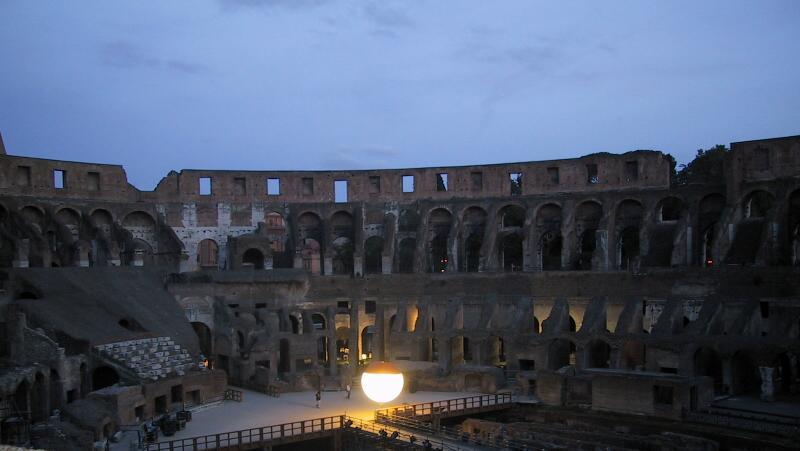 Colosseo. Un'icona