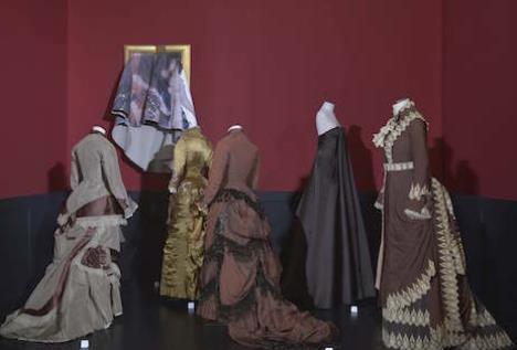 Tracce: Dialoghi ad arte nel Museo della Moda e del Costume