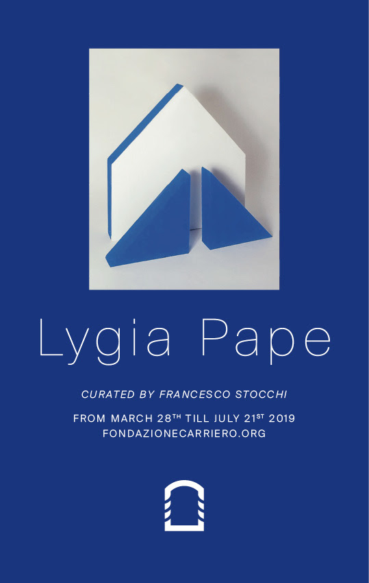 Lygia Pape