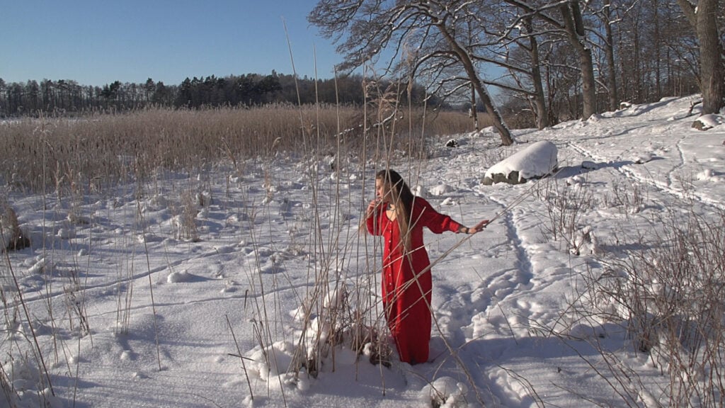 Egle Oddo - Performative Habitats