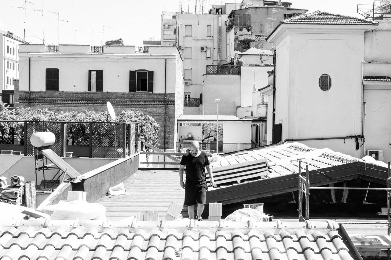 Matteo Casilli - Finding Rèa