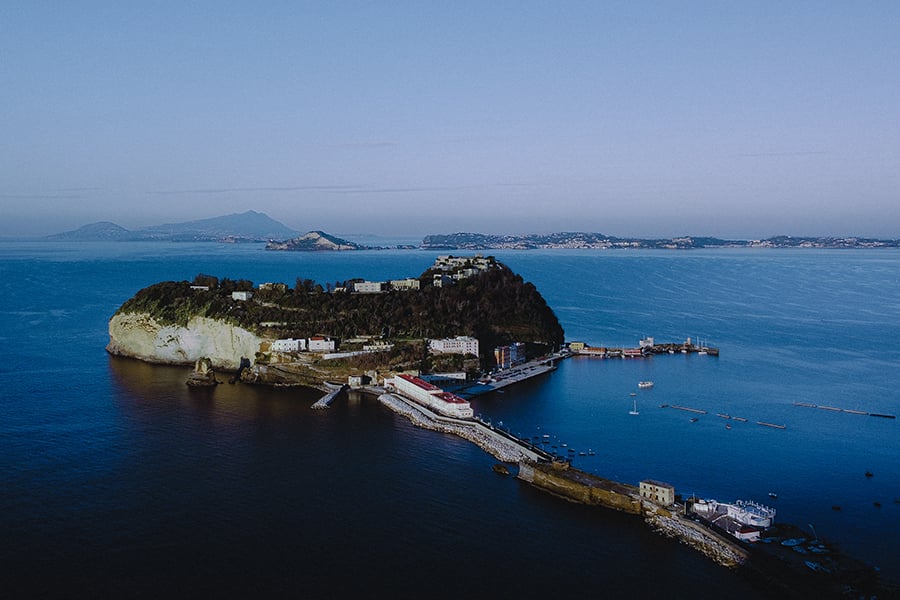 Yarin Trotta Del Vecchio – Nisida. L’isola della gioventù sospesa