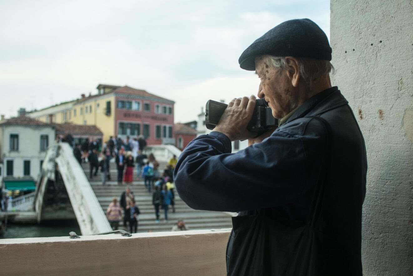 Jonas Mekas - Cinema is young!