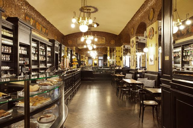 Bordi all'Antico Caffè San Marco